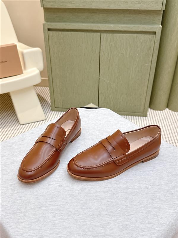 2025112812728266 310